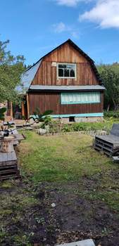 Дом 13м², 2-этажный, участок 6 сот.  