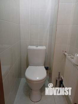 Коттедж 300м&sup2;, 2-этажный, участок 15 сот.  