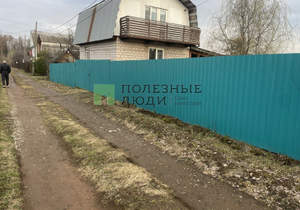 Дом 100м², 2-этажный, участок 6 сот.  