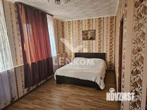 Дом 141м², 3-этажный, участок 10 сот.  
