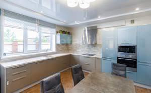 Дом 200м², 2-этажный, участок 12 сот.  