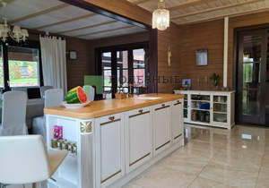 Дом 383м&sup2;, 2-этажный, участок 18 сот.  