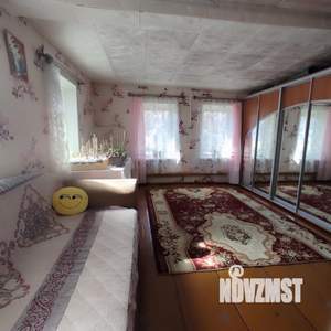 Дом 60м², 2-этажный, участок 5 сот.  