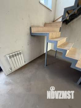 Дом 140м², 2-этажный, участок 10 сот.  