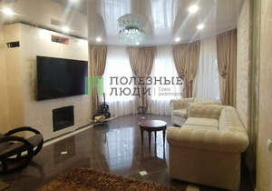 Дом 178м², 2-этажный, участок 17 сот.  