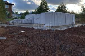 Дом 100м&sup2;, 1-этажный, участок 10 сот.  