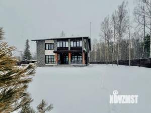 Дом 243м², 2-этажный, участок 14 сот.  