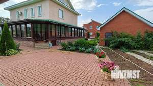 Коттедж 300м&sup2;, 2-этажный, участок 12 сот.  