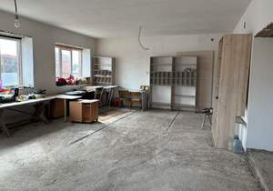 Дом 350м², 2-этажный, участок 15 сот.  