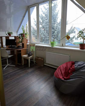 Дом 268м&sup2;, 4-этажный, участок 8 сот.  