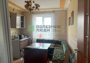 Дом 70м², 2-этажный, участок 10 сот.  