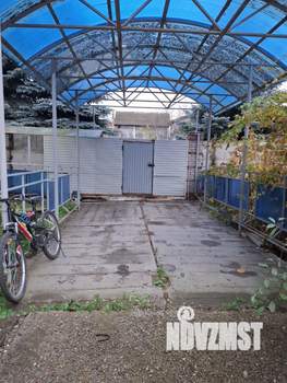 Дом 268м&sup2;, 4-этажный, участок 8 сот.  