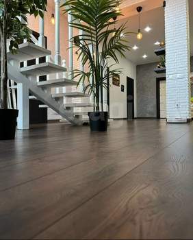 Дом 305м², 2-этажный, участок 13 сот.  