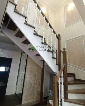 Дом 178м², 2-этажный, участок 17 сот.  