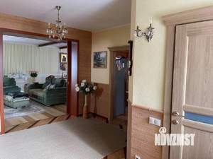 Коттедж 400м², 2-этажный, участок 20 сот.  