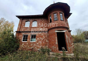 Дом 246м², 2-этажный, участок 14 сот.  