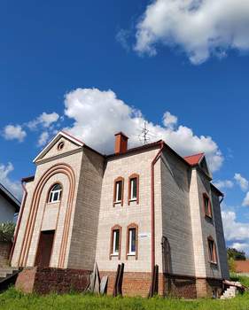Дом 441м², 2-этажный, участок 17 сот.  