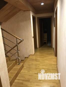 Таунхаус 238м², 3-этажный, участок 2 сот.  