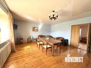 Коттедж 157м², 2-этажный, участок 10 сот.  