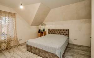 Дом 275м², 2-этажный, участок 30 сот.  