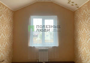 Дом 70м², 2-этажный, участок 10 сот.  