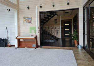 Дом 383м&sup2;, 2-этажный, участок 18 сот.  