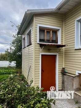 Дом 70м², 2-этажный, участок 6 сот.  