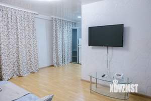 Студия квартира, посуточно, 35м2, 2/6 этаж