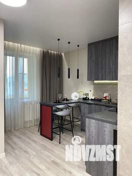 1-к квартира, посуточно, 38м2, 2/17 этаж