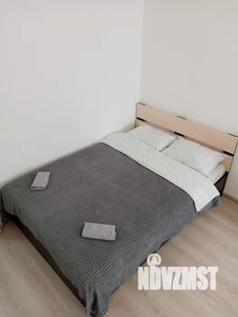 1-к квартира, посуточно, 37м2, 5/17 этаж