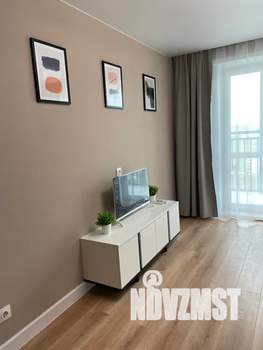 Студия квартира, посуточно, 28м2, 18/18 этаж