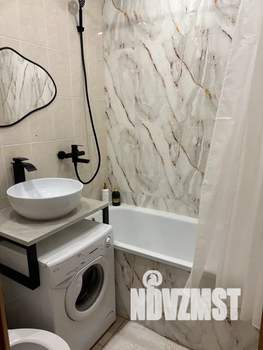 1-к квартира, посуточно, 32м2, 2/3 этаж