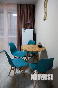 1-к квартира, посуточно, 37м2, 1/1 этаж