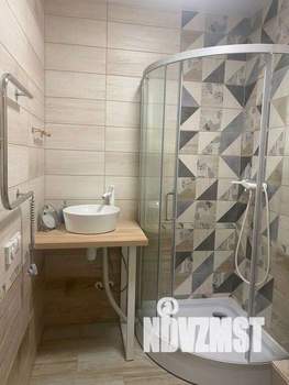 1-к квартира, посуточно, 32м2, 1/1 этаж