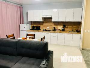 3-к квартира, посуточно, 68м2, 15/16 этаж