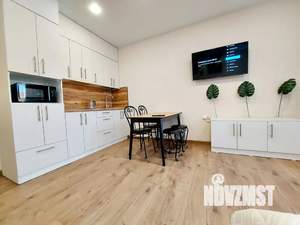 Студия квартира, посуточно, 43м2, 8/9 этаж