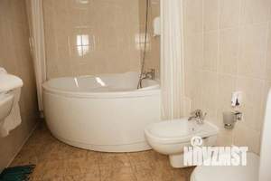 2-к квартира, посуточно, 63м2, 1/1 этаж