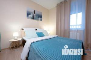 1-к квартира, посуточно, 38м2, 10/18 этаж