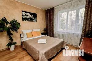 1-к квартира, посуточно, 36м2, 1/1 этаж