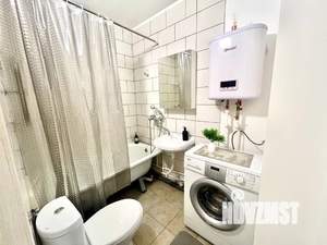 Студия квартира, посуточно, 28м2, 10/17 этаж