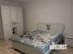 1-к квартира, посуточно, 43м2, 9/18 этаж