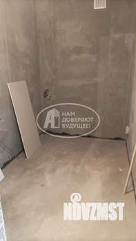 Студия квартира, на длительный срок, 37м2, 1/10 этаж