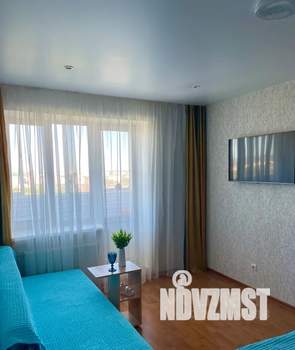 1-к квартира, посуточно, 37м2, 17/17 этаж