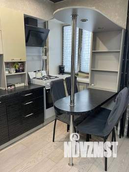 1-к квартира, посуточно, 33м2, 2/4 этаж