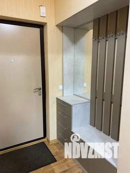 Студия квартира, посуточно, 28м2, 1/18 этаж