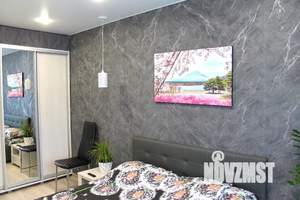 2-к квартира, посуточно, 38м2, 3/19 этаж
