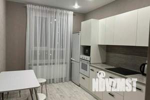 1-к квартира, посуточно, 35м2, 2/10 этаж