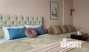 1-к квартира, посуточно, 38м2, 7/17 этаж