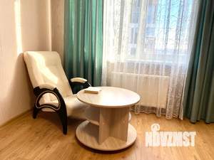 1-к квартира, посуточно, 40м2, 13/14 этаж