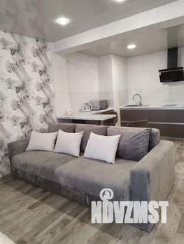 Студия квартира, посуточно, 37м2, 6/18 этаж